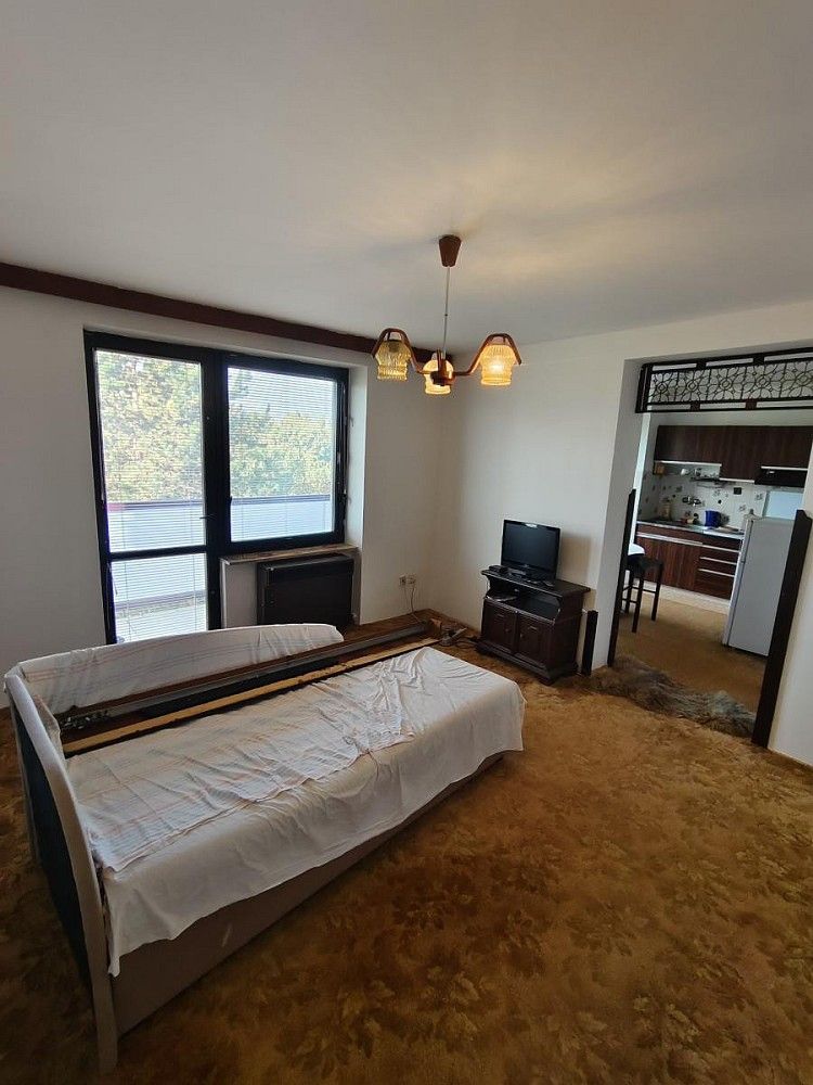 Pronájem byt 1+1 - Nad Úslavou, Plzeň - Lobzy, 37 m² - 5