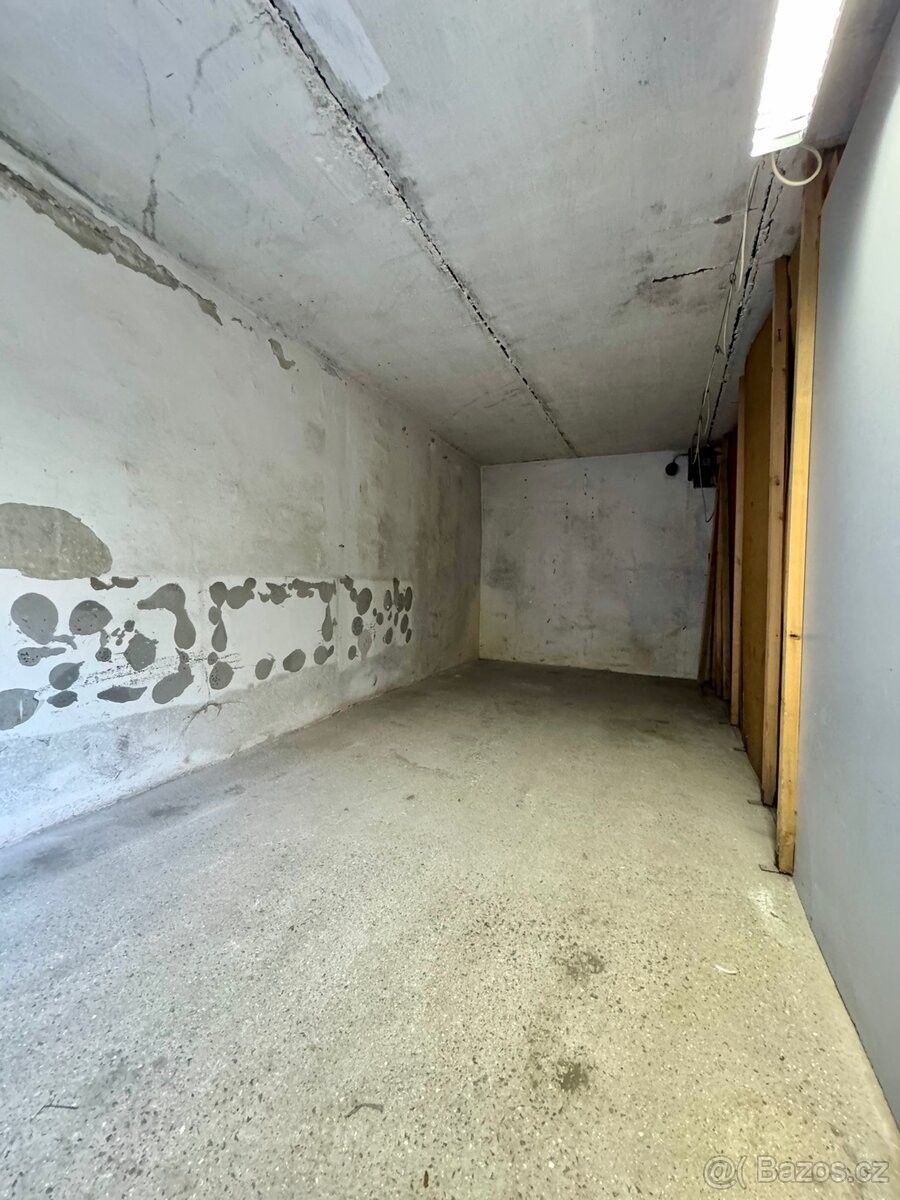Garáž · Jihlava, 586 01 - 3