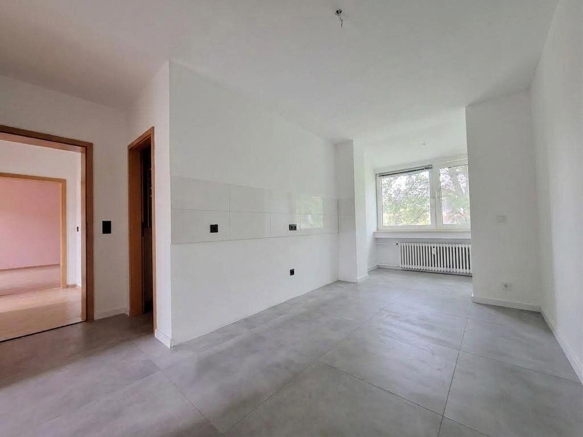 4+kk, Gleisstraße 36 Essen Dellwig Nordrhein-Westfalen 45357, 98 m² - 1