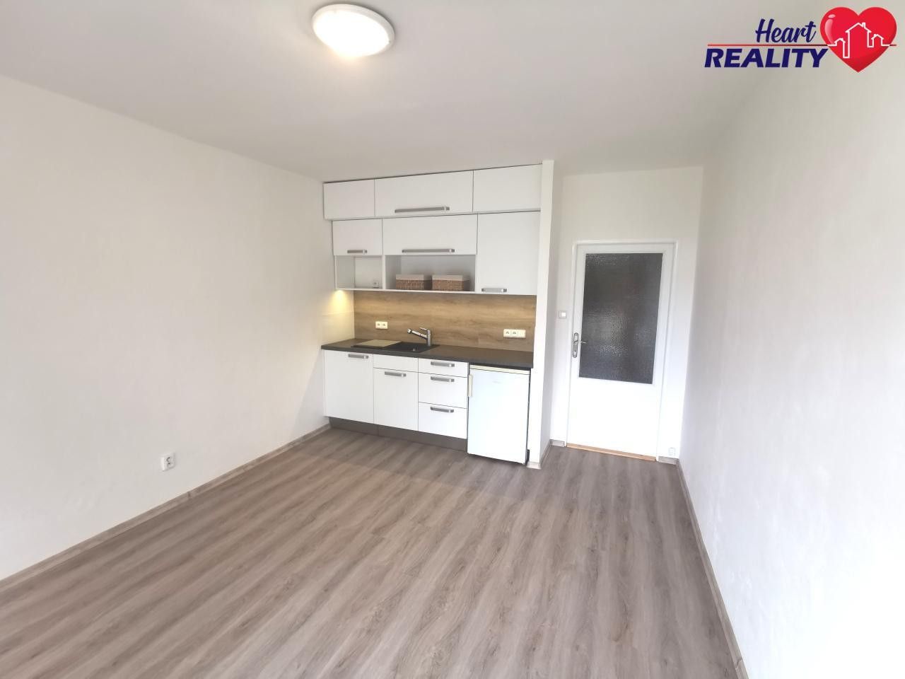 Pronájem byt 1+kk - Grudova, Opava, 24 m² - 2