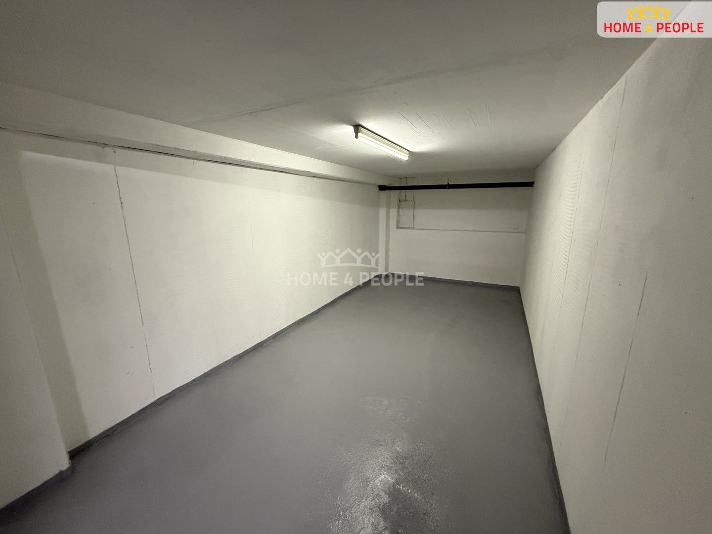 Prodej garáž - Bašteckého, Praha, 18 m²