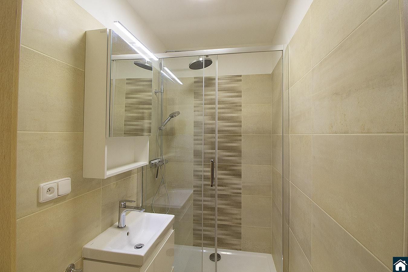 Pronájem byt 1+kk - Pejevové, Praha, 30 m²