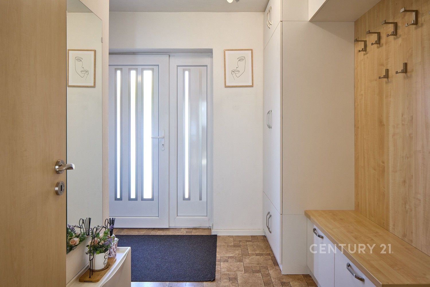 Prodej rodinný dům - Masarykova, Ladná, okres Břeclav, 260 m² - 5