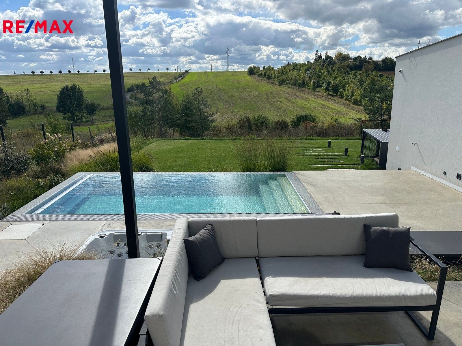 Prodej rodinný dům - Na přídole, Praha, 276 m²