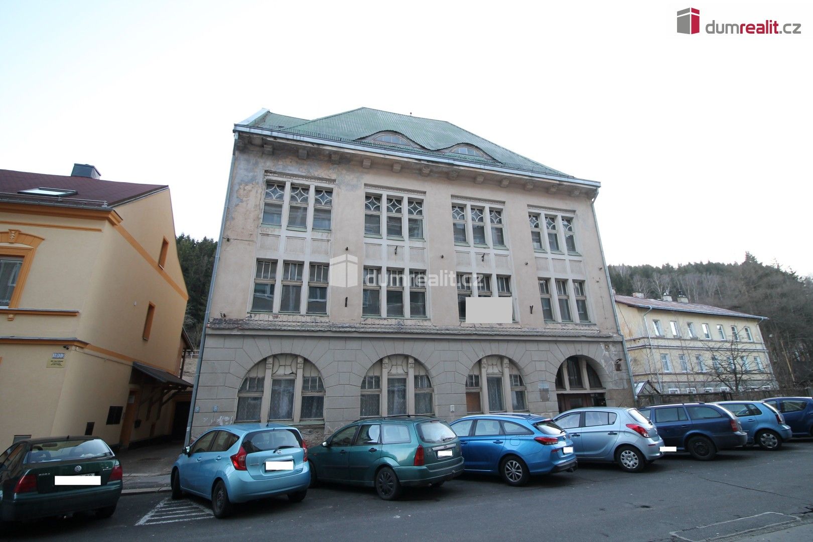 Činžovní domy, Pod nádražím, Kraslice, 1 000 m²