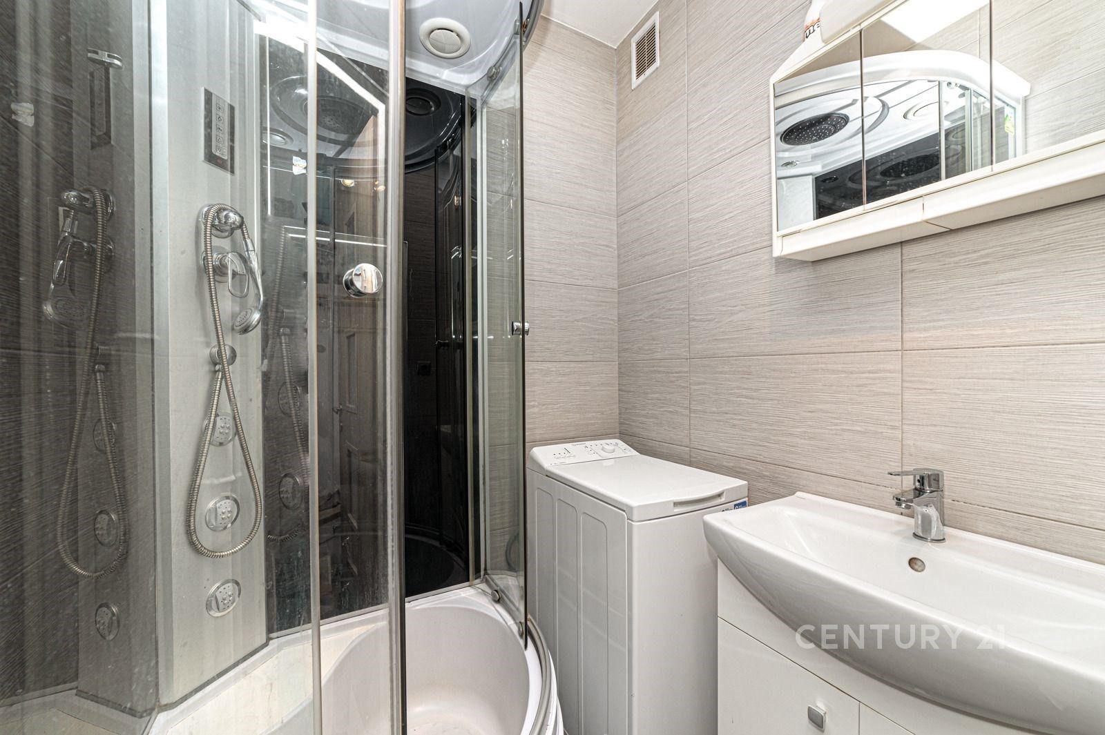 Prodej byt 1+1 - Hrabinská 1420, Český Těšín, 32 m² - 5