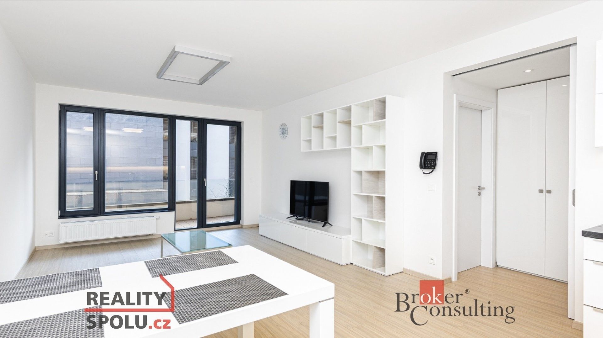 Pronájem byt 3+kk - U michelského mlýna, Praha, 85 m²