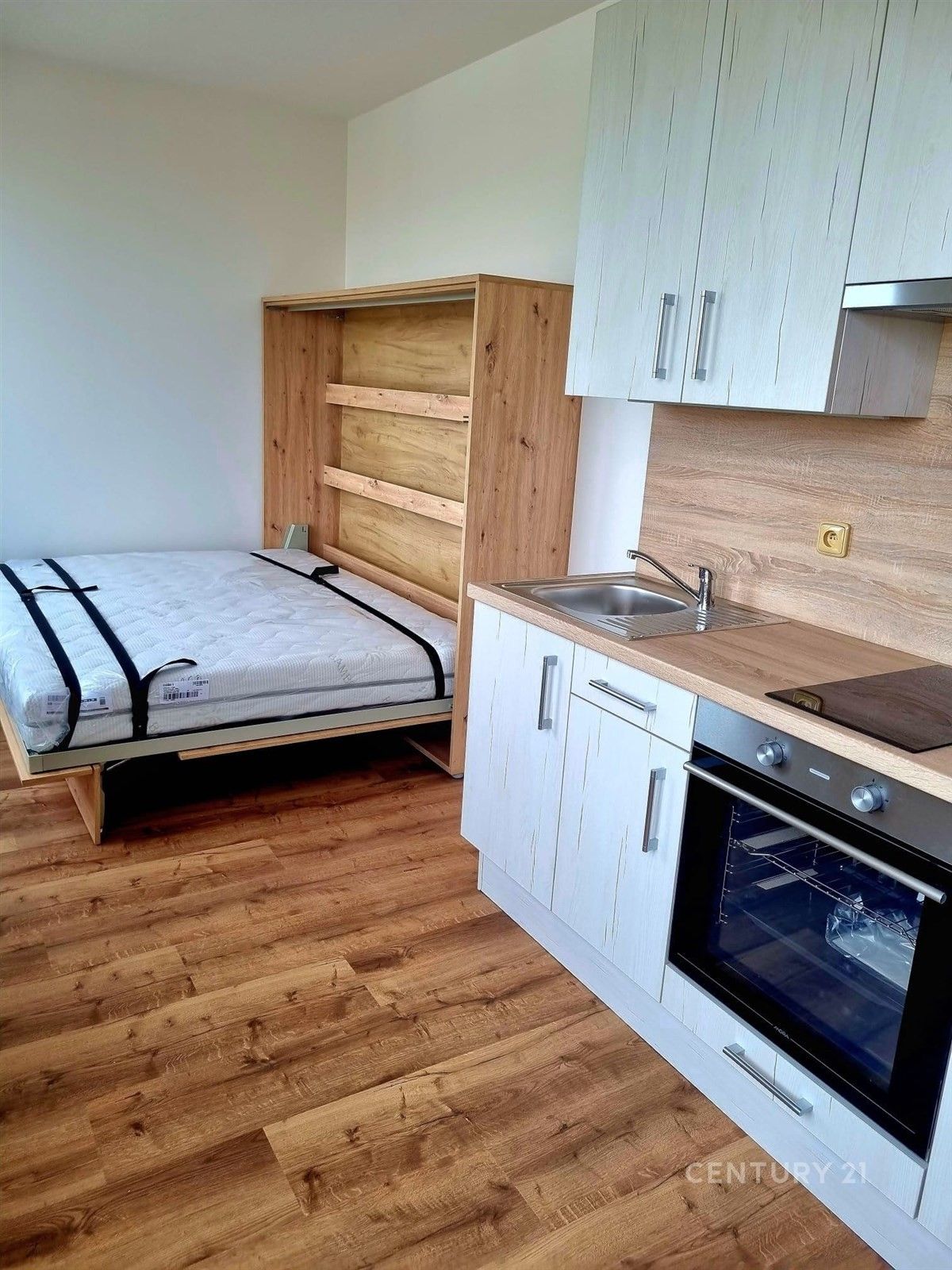 Pronájem byt 1+kk - Ondrákové, Praha, 22 m²