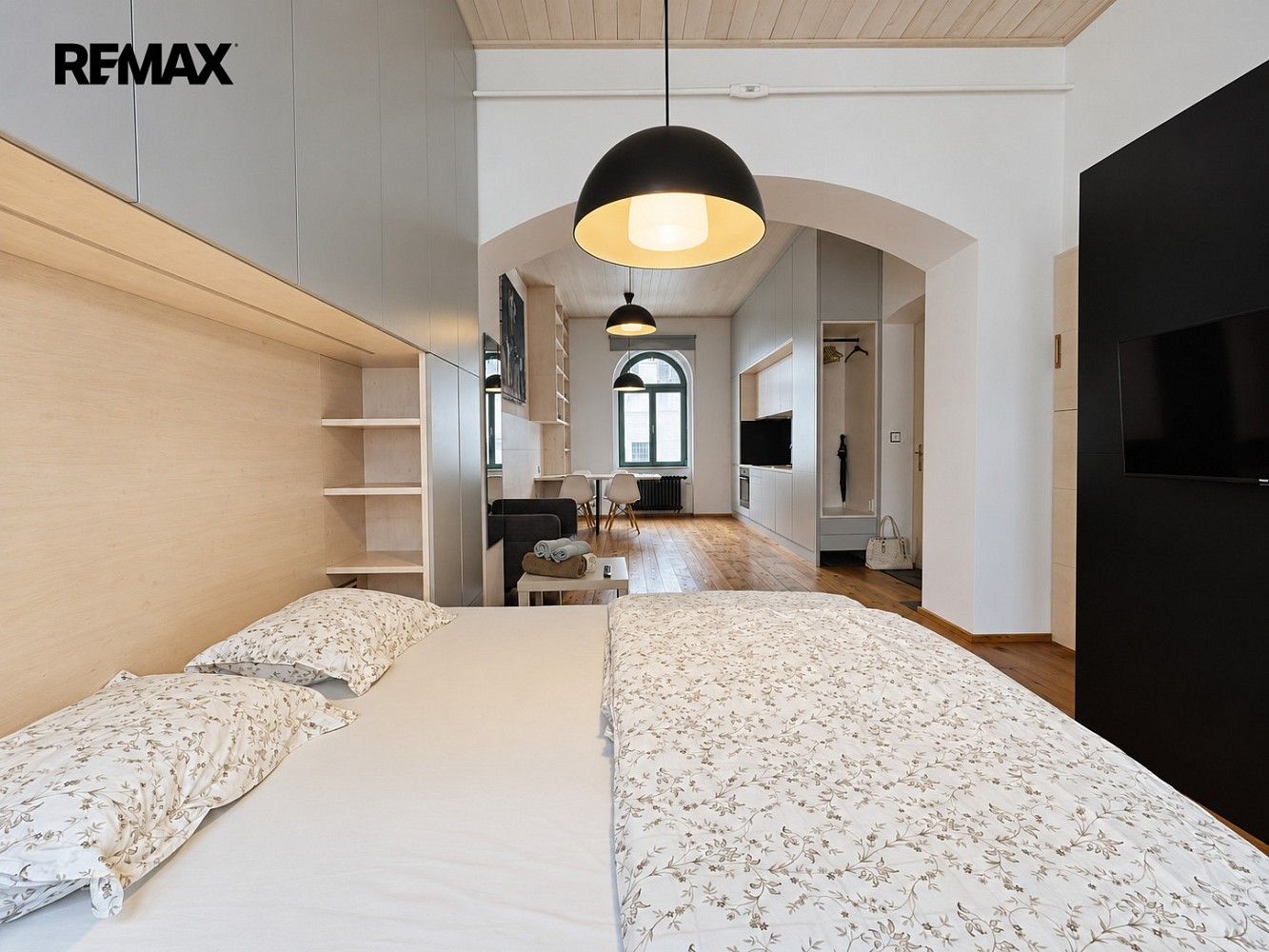Pronájem byt 1+kk - U Radbuzy, Plzeň - Jižní Předměstí, 42 m² - 2