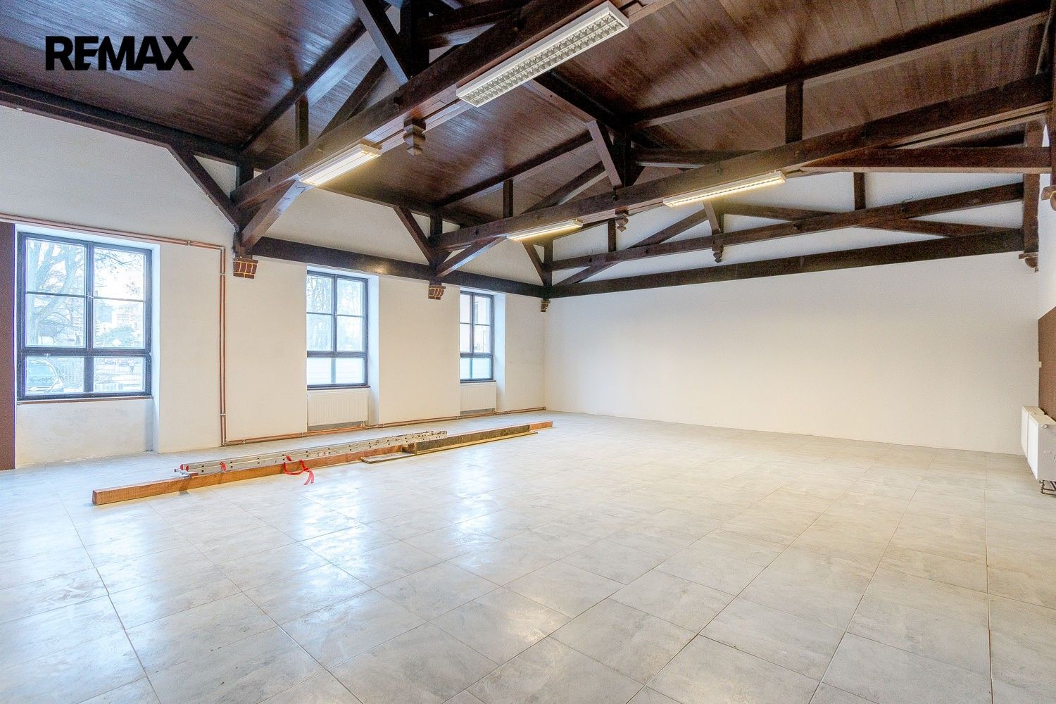 Obchodní prostory, Nádražní 185, Hronov, 356 m² - 1