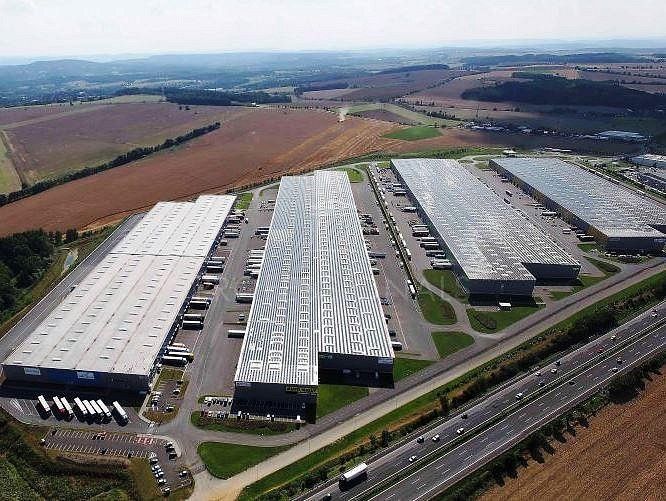 Sklady, Strančice - Všechromy, okres Praha-východ, Středočeský kraj, 23 569 m² - 1
