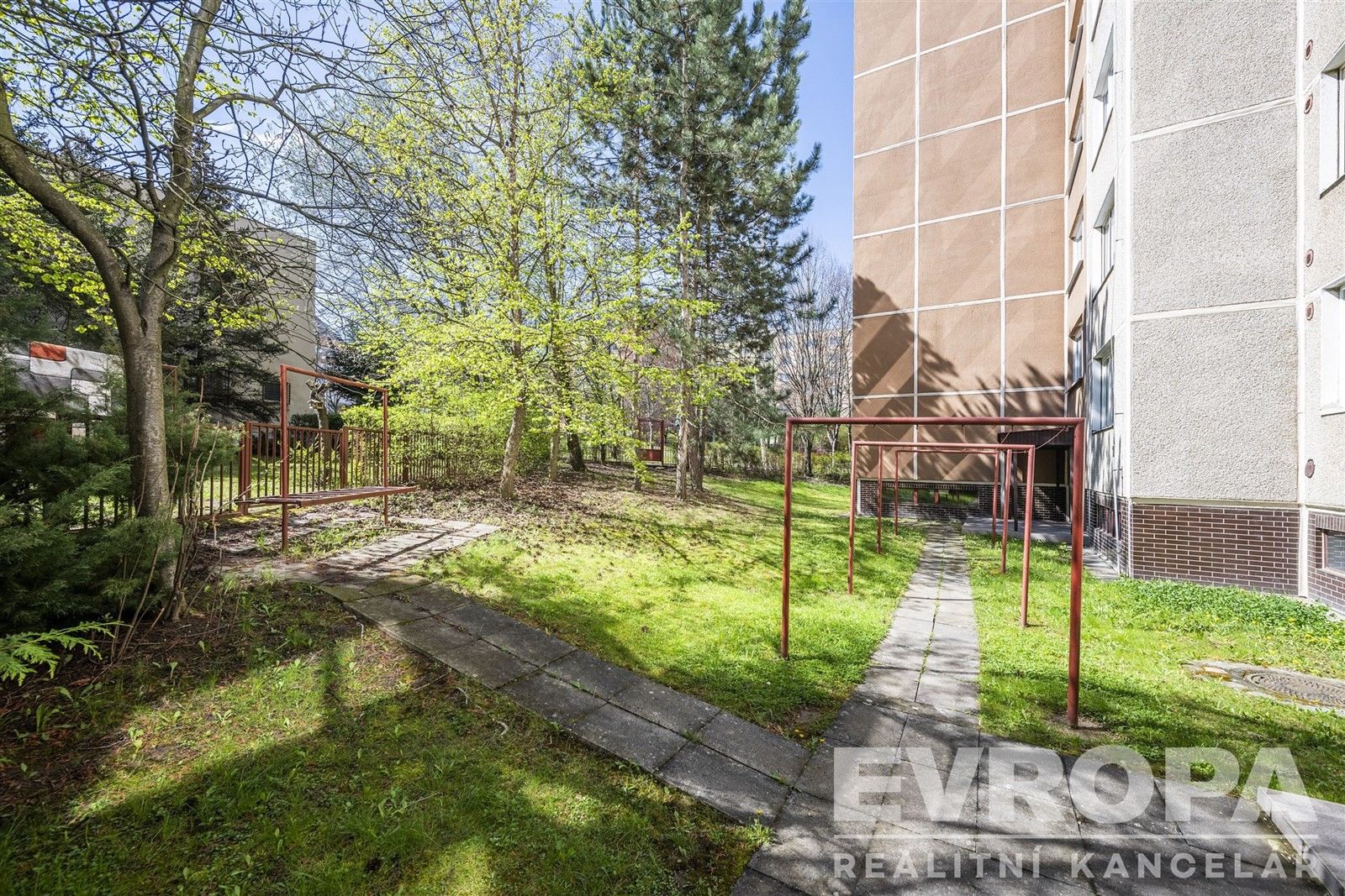 3+1, Voskovcova 933, Praha, 77 m²