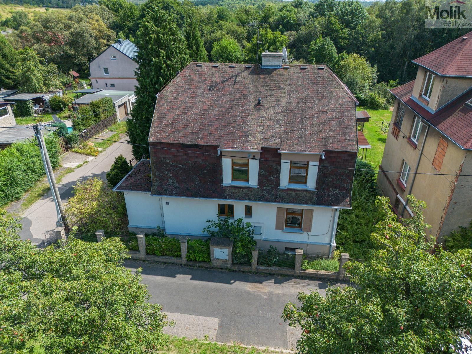 Rodinné domy, Janovská, Litvínov, 268 m² - 1