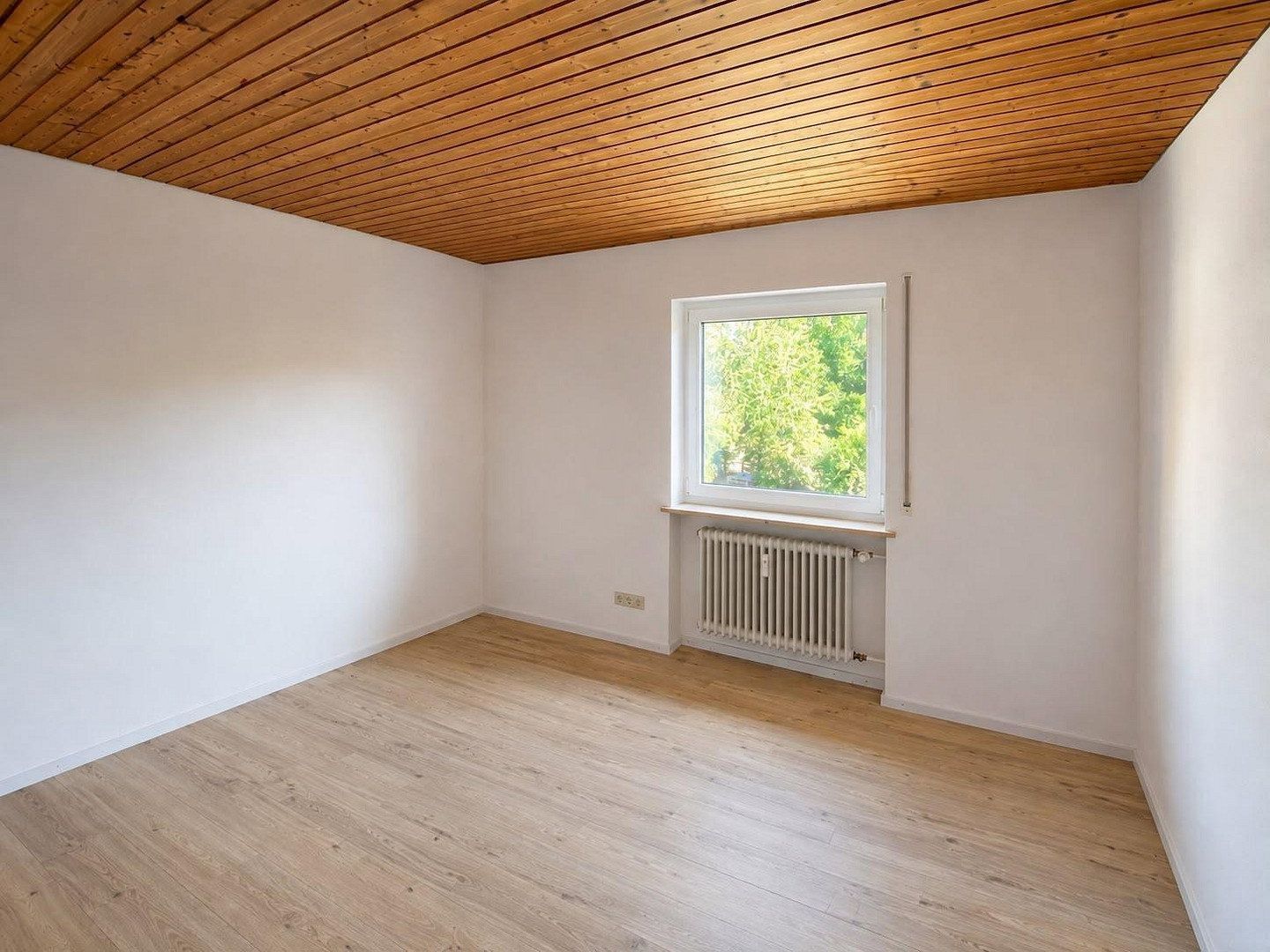 Pronájem byt 5+1 - , Bádensko-Württembersko, 125 m² - 5