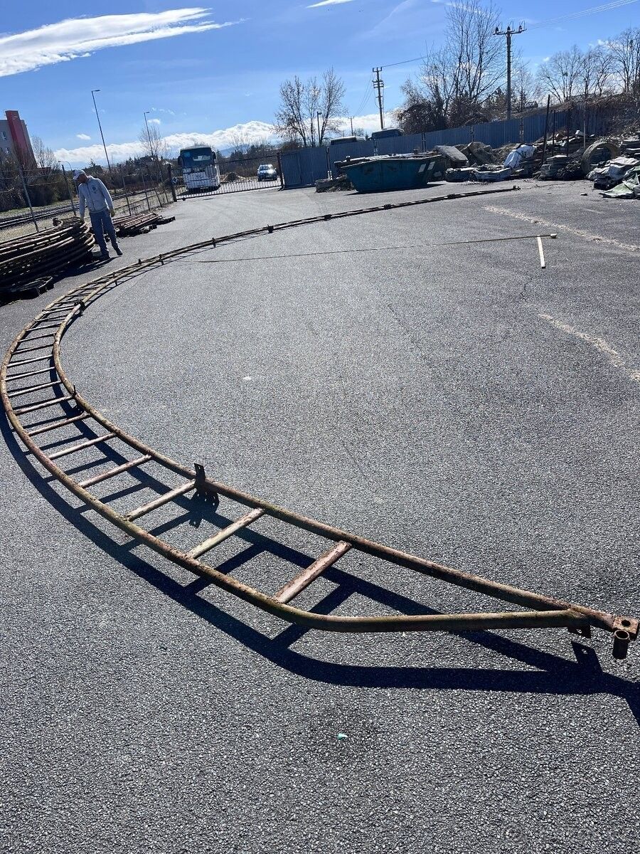 Prodej sklad - Uherské Hradiště, 686 01