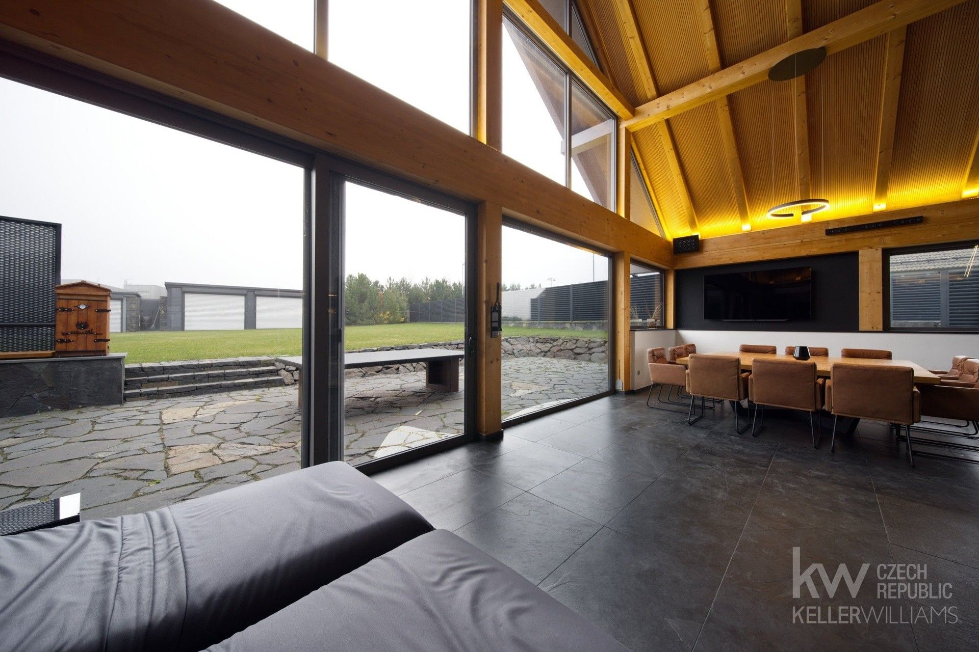 Prodej rodinný dům - Loučná, Loučná pod Klínovcem, 486 m²