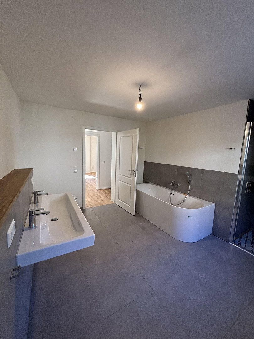Byt 3+kk · 133 m² · , Bádensko-Württembersko - 4