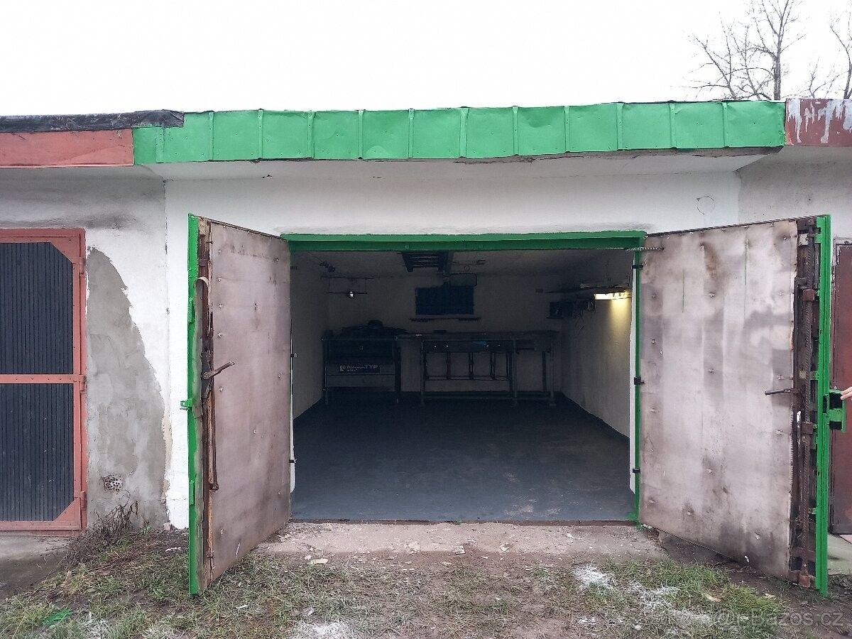 Prodej garáž - Karviná, 735 06