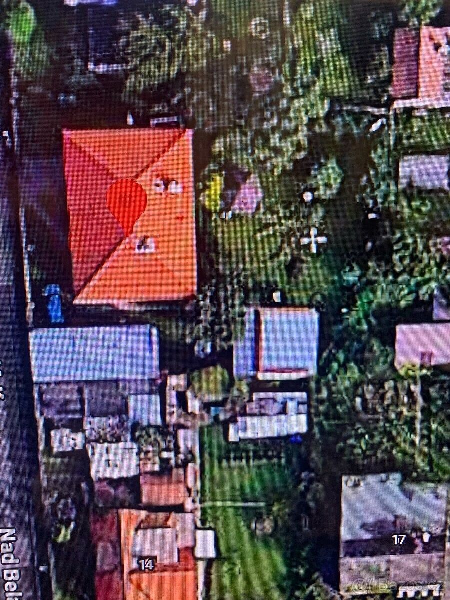 Pronájem rodinný dům - Praha, 143 00