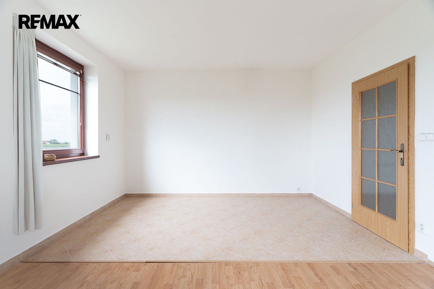Byt 2+1 · 84 m² · Mezi Domy, Jesenice, okres Praha-západ - 3