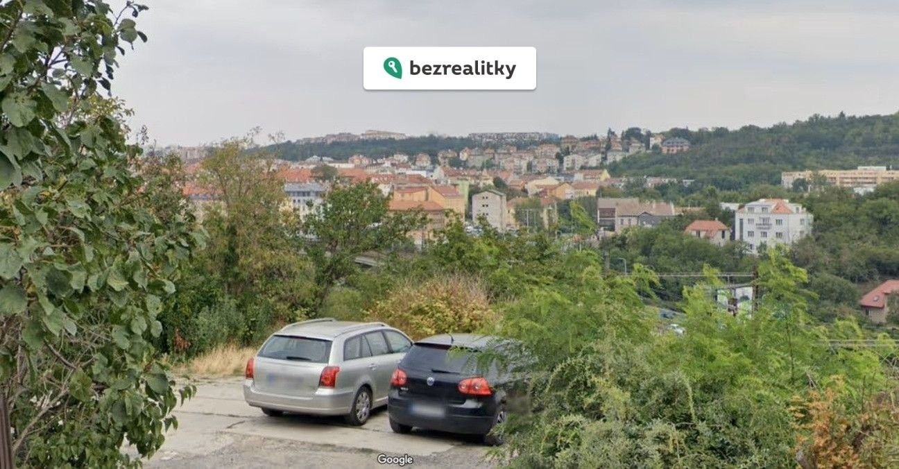 Pozemky pro bydlení, Nad odbočkou, Praha