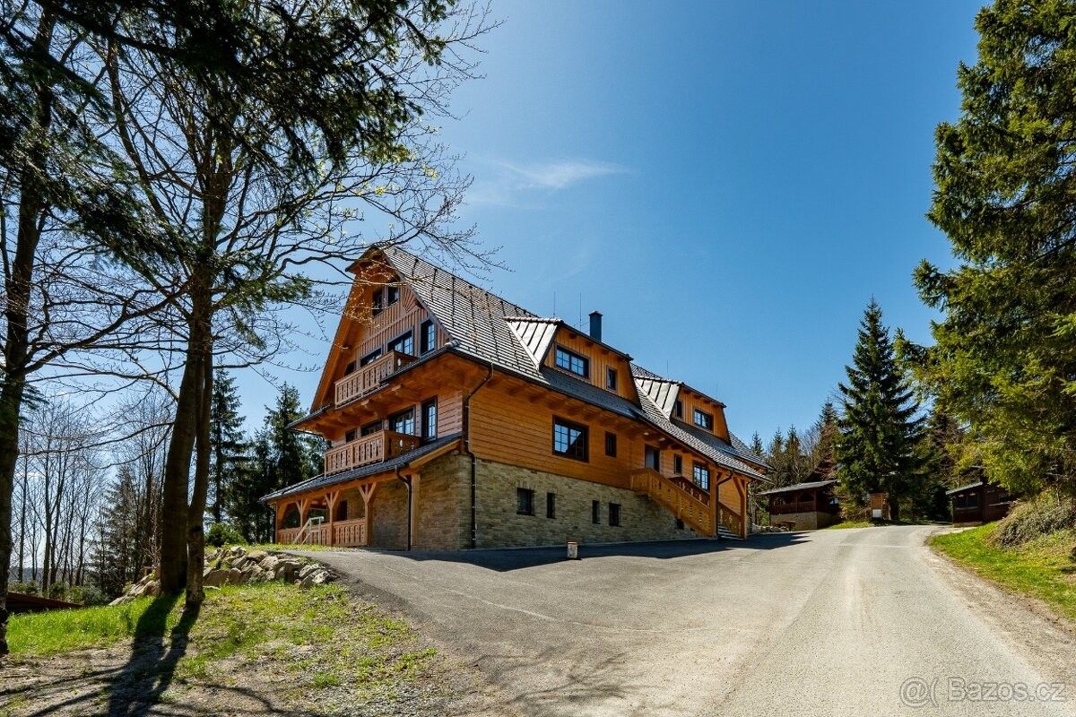 Chaty, Nový Hrozenkov, 756 04 - 1