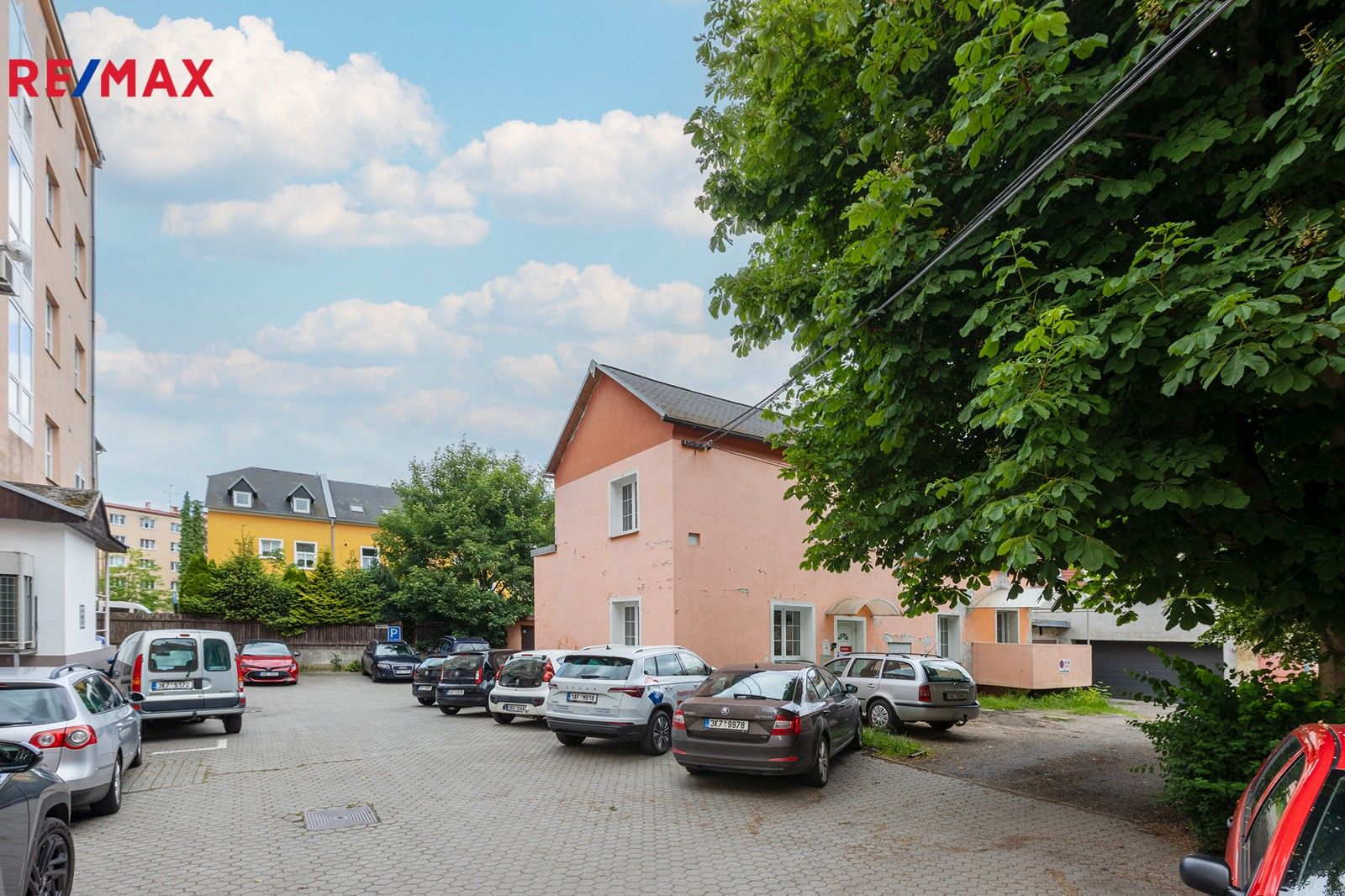 Kanceláře, Odboje, Sokolov, 198 m²