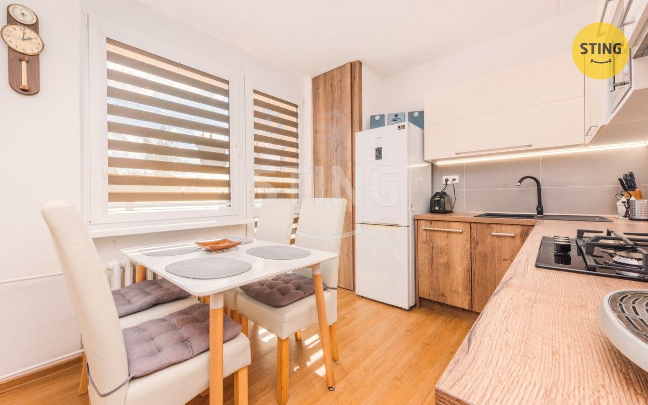 Prodej byt 3+1 - nábřeží Závodu míru, Pardubice, 74 m² - 5