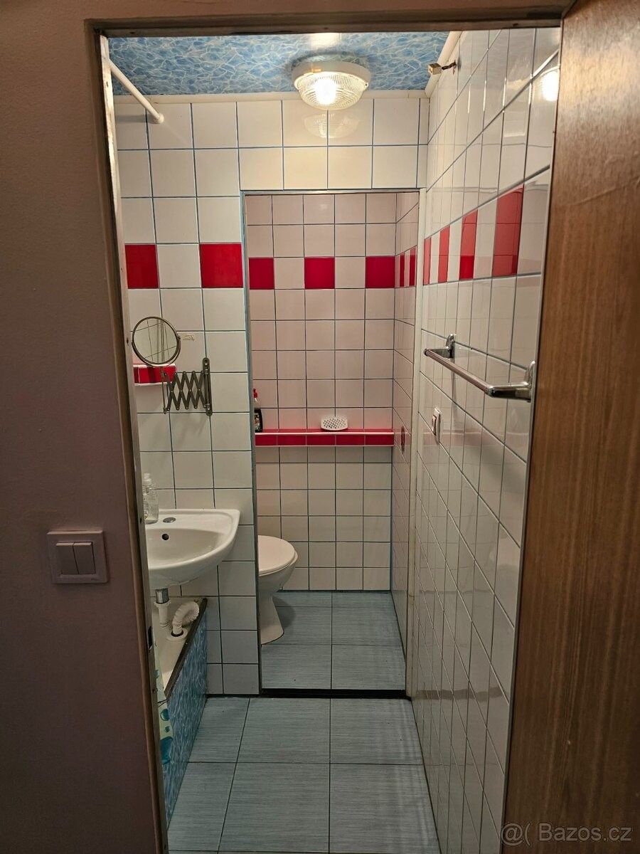 Prodej byt - Hodonín, 695 01