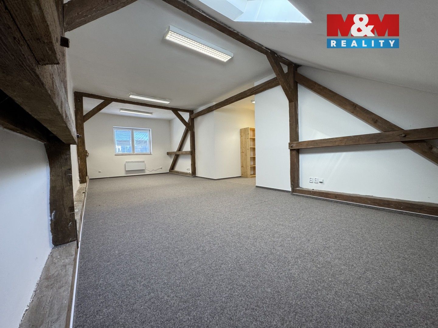 Pronájem kancelář - Písecká, Bechyně, 251 m²