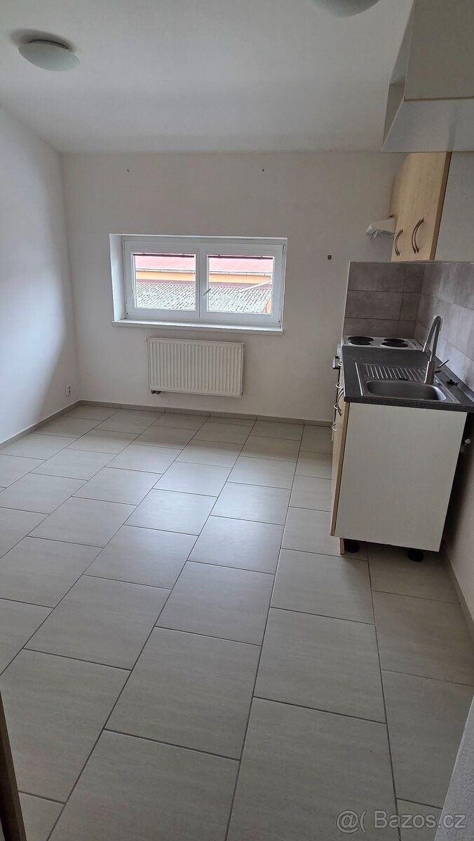 Byty, Bratrušov, 787 01