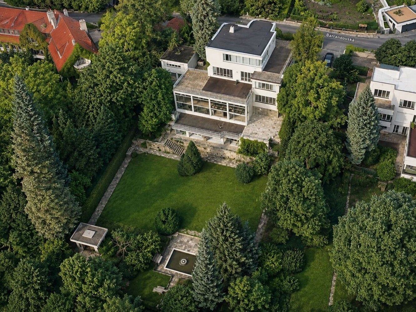 Rodinné domy, Praha, Hlavní město Praha, 1 200 m² - 2
