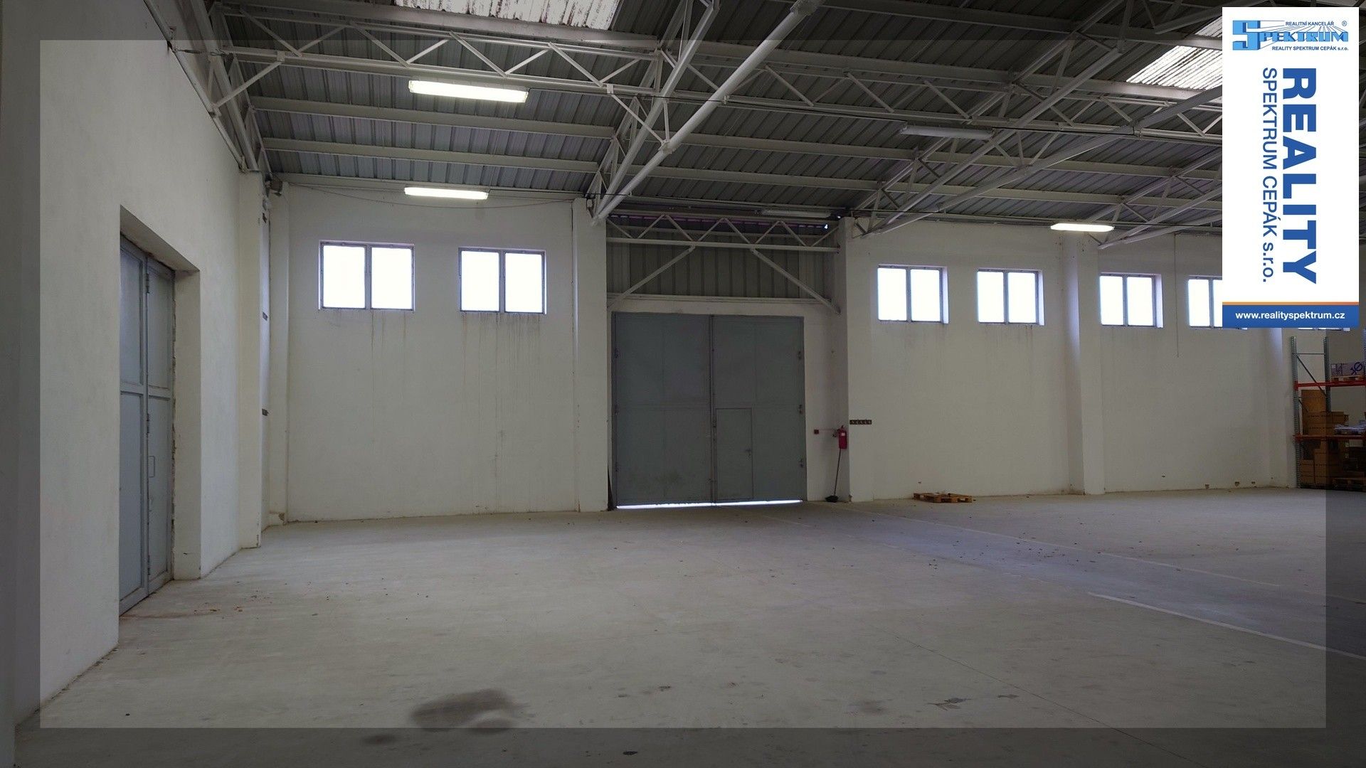 Pronájem sklad - Hraniční 2115, České Budějovice 4, 420 m² - 5