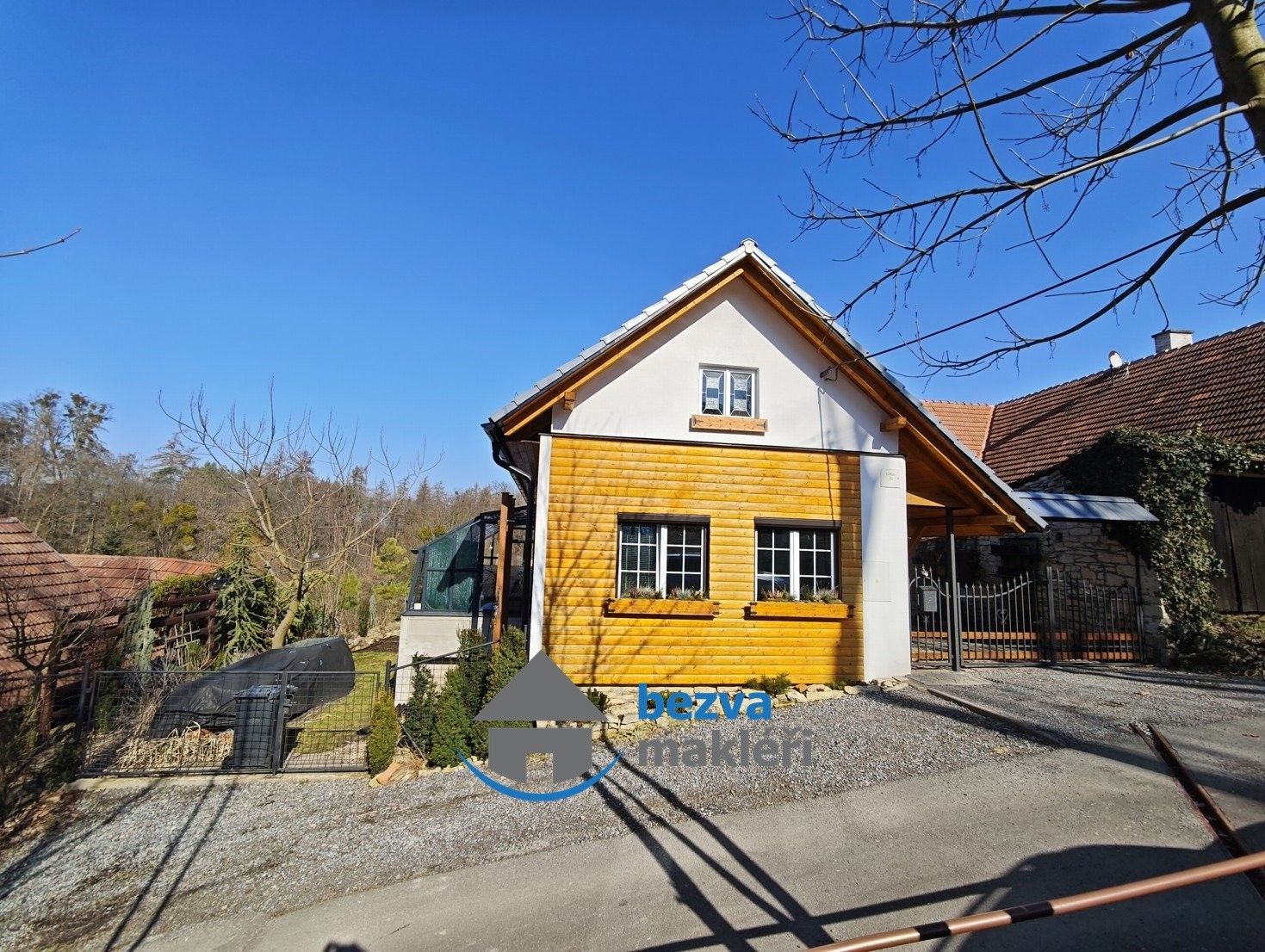 Prodej rodinný dům - Javorník, 195 m²