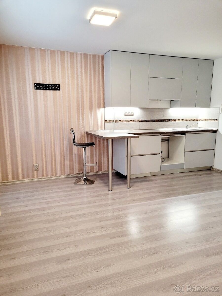 Byty, Nymburk, 288 02