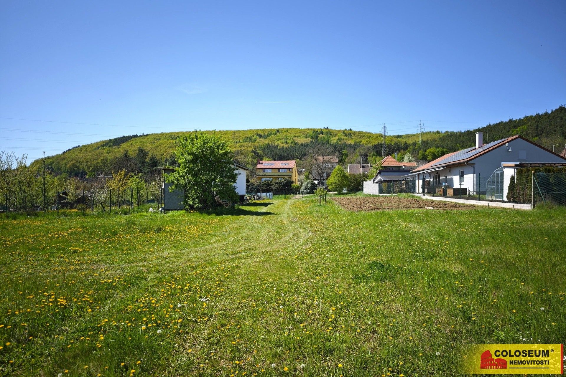 Zahrady, Česká - 2