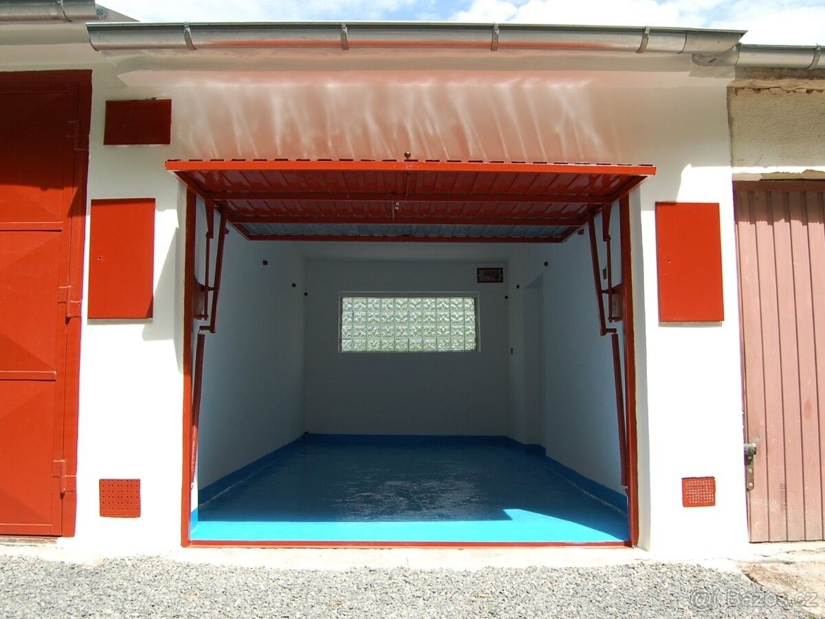 Garáže, Ústí nad Labem, 400 03