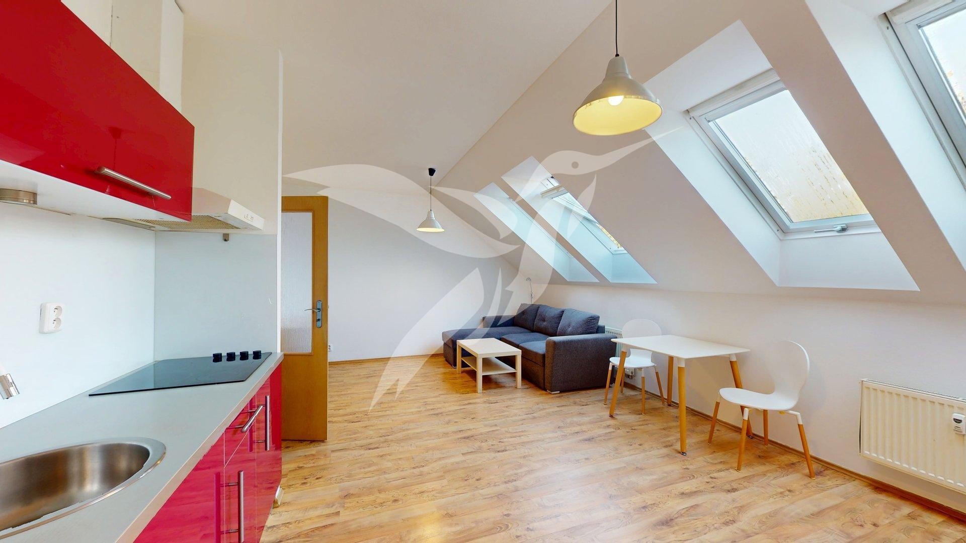 1+kk, U Ježíška 2713, Plzeň Východní Předměstí, 39 m² - 1