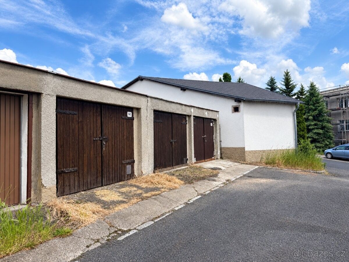 Garáže, Krupka, 417 42 - 1