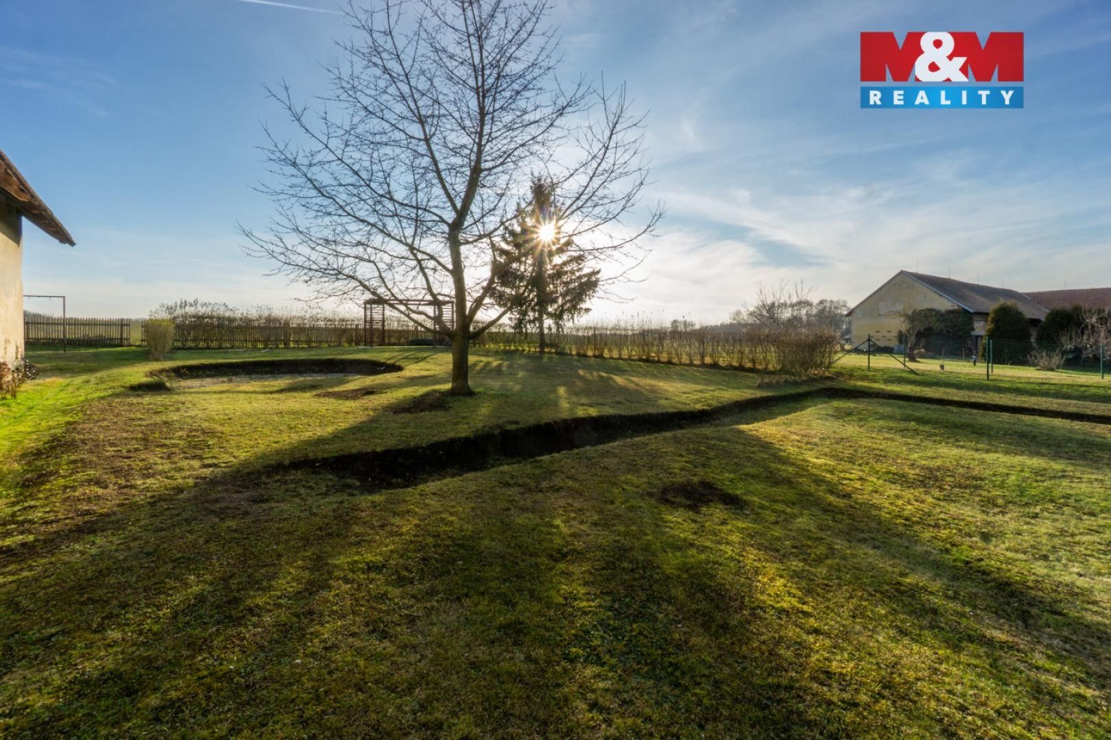 Prodej pozemek pro bydlení - Dolní Ředice