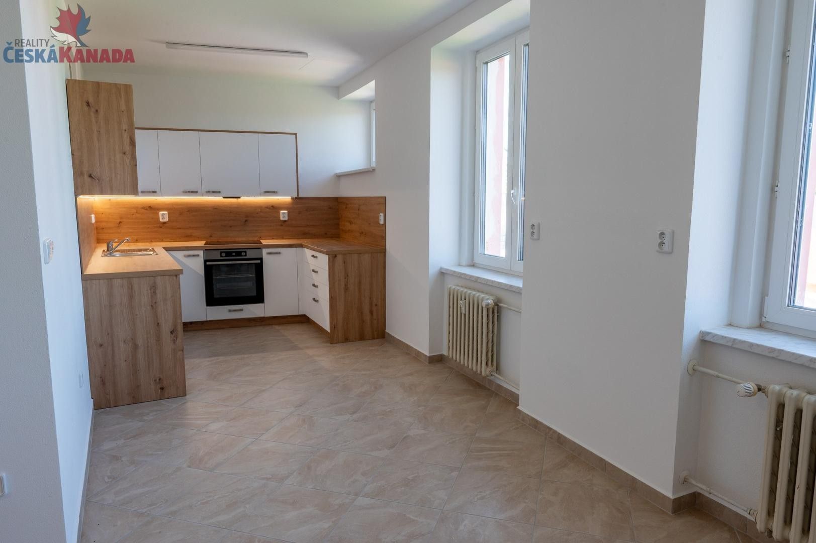 3+kk, Palackého nám., Dačice I, 82 m² - 1