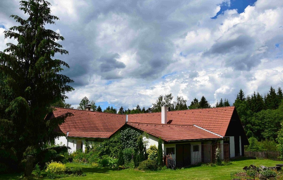 Rodinné domy, Jindřichův Hradec, 377 01