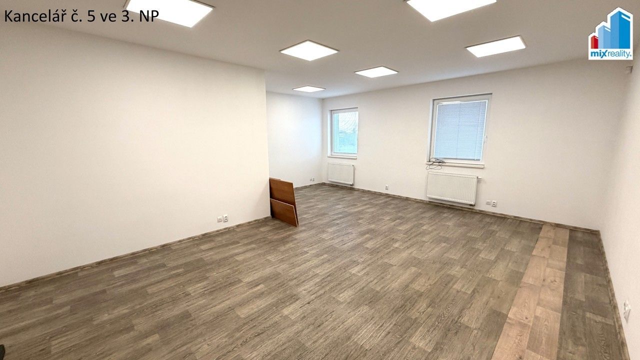 Kanceláře, Nýřany, 1 m² - 2