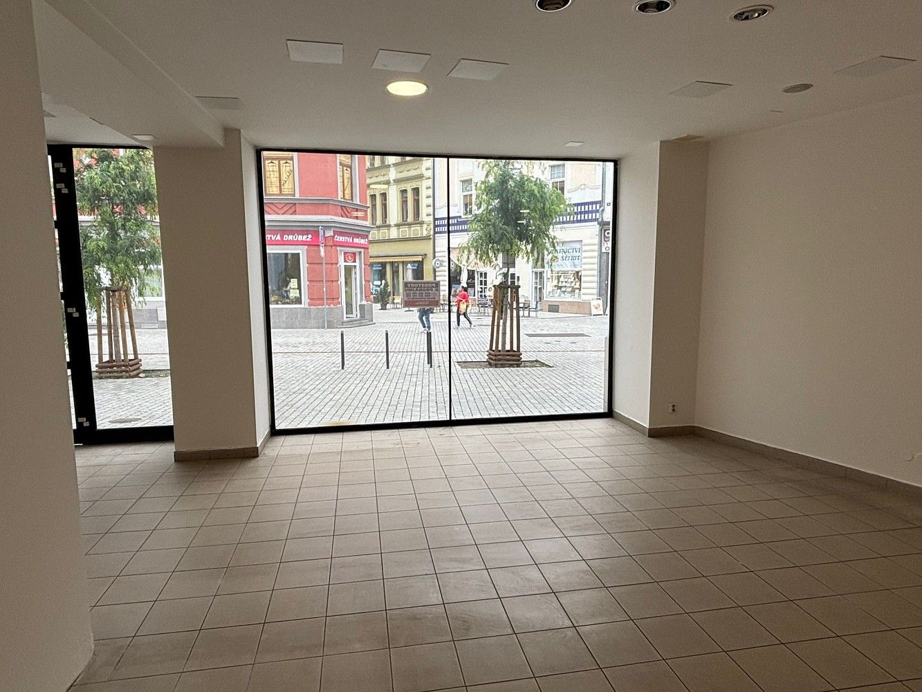 Obchodní prostory · 121 m² · Kladno, Středočeský kraj - 4