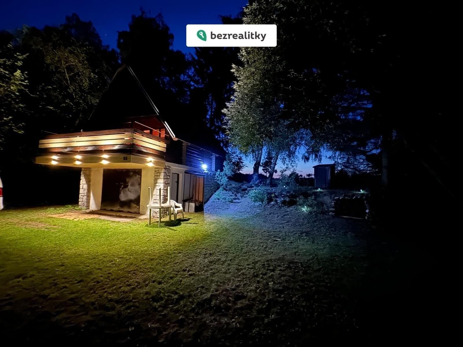 Chaty, Osová, Osová Bítýška, 56 m²