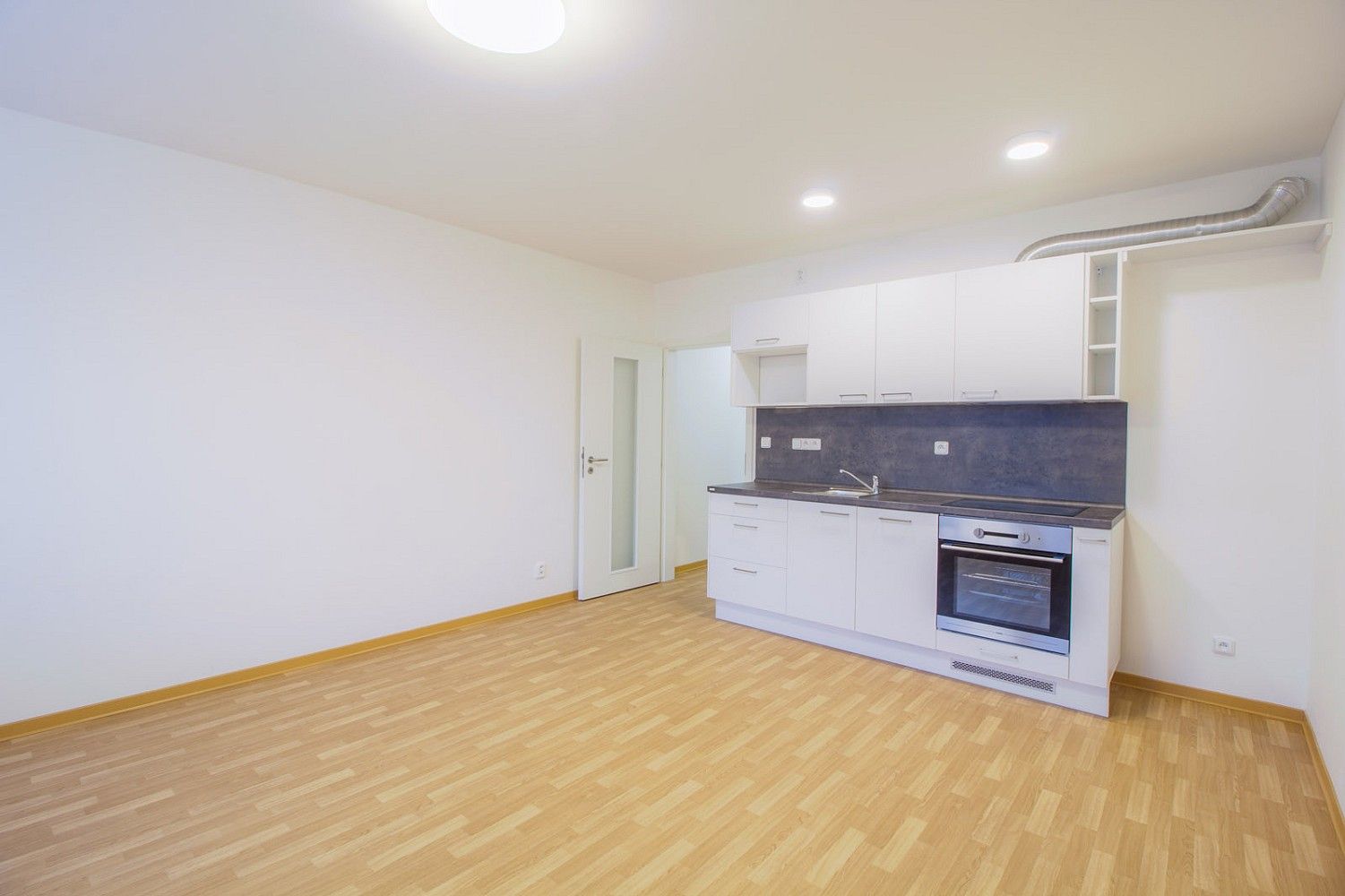 Pronájem byt 2+kk - Jemelkova, Brno - Starý Lískovec, 49 m² - 2