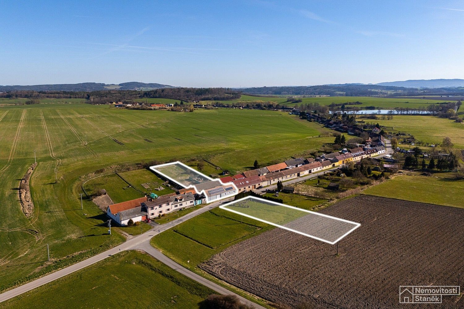 Rodinné domy, Štěkeň - Nové Kestřany, okres Strakonice, 69 m² - 1