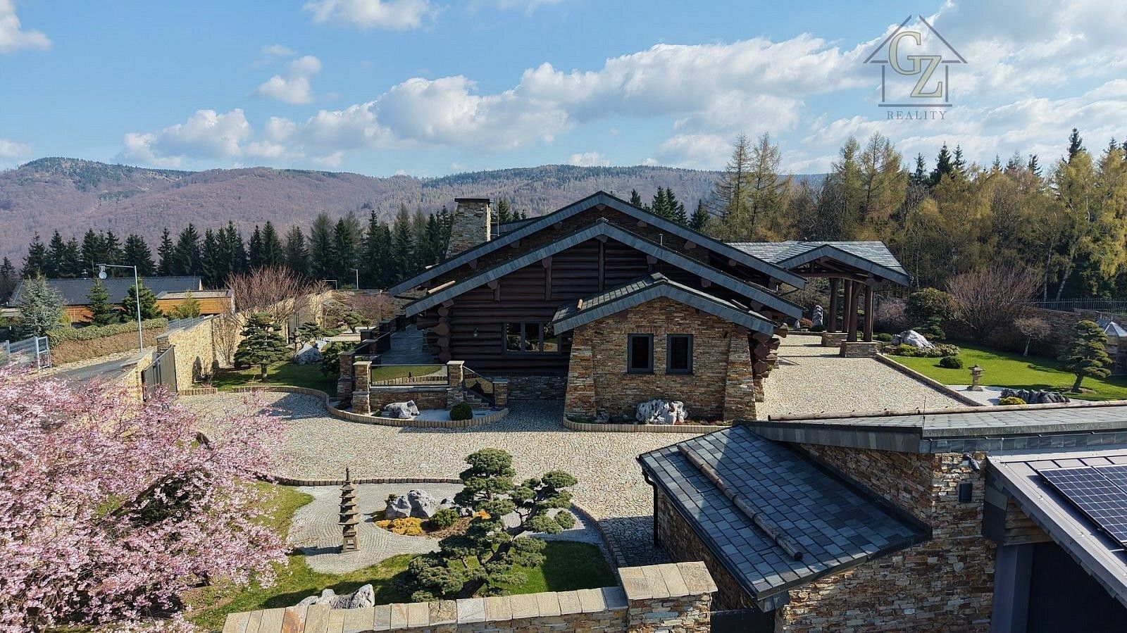 Rodinný dům · 800 m² · Holubí vrch, Klíny - Sedlo, okres Most - 4