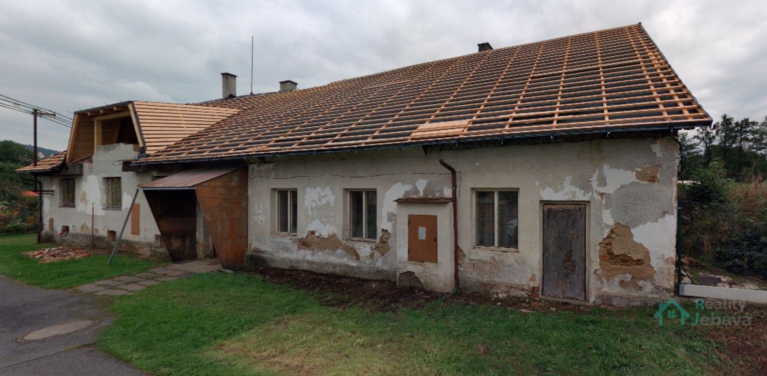 Zemědělské usedlosti, Strážov, 155 m²