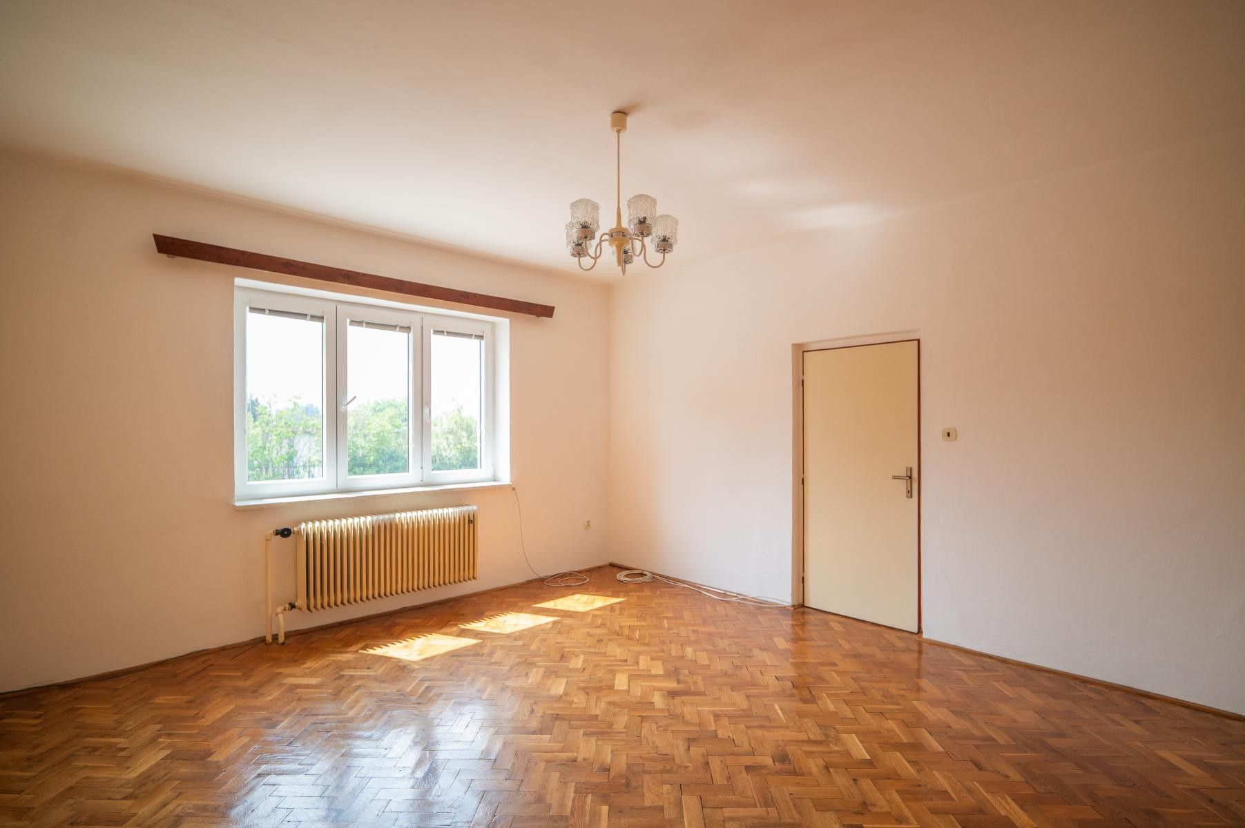 3+1, 17. listopadu, Červený Kostelec, 87 m²